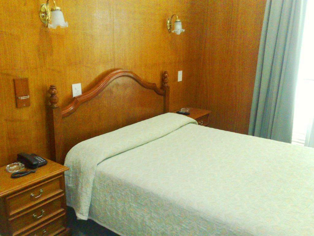 Hotel Americano Buenos Aires Bagian luar foto