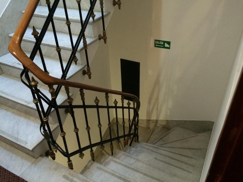 Hotel Americano Buenos Aires Bagian luar foto
