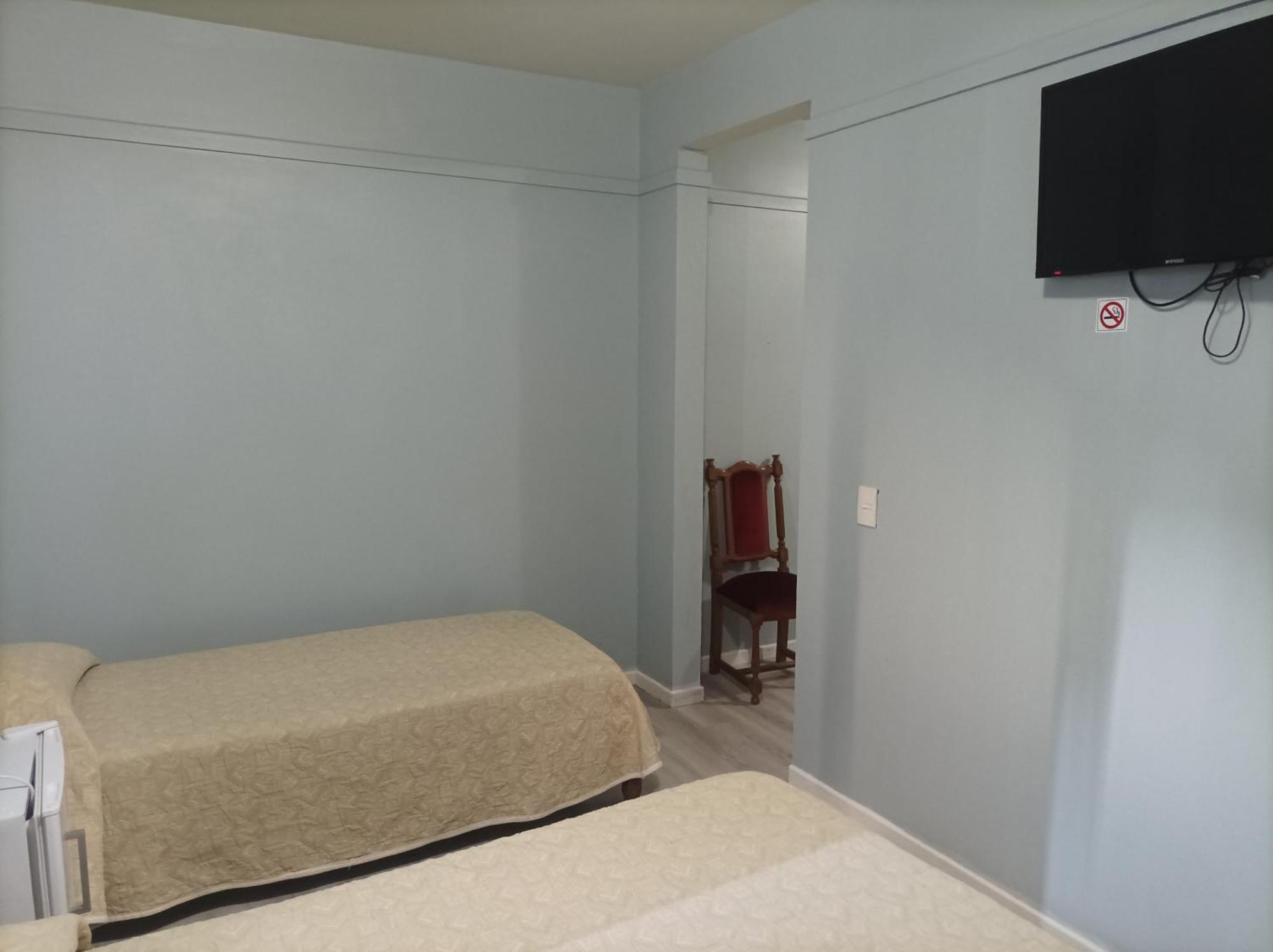 Hotel Americano Buenos Aires Bagian luar foto